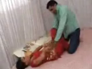 Il ragazzo può facilmente raggiungere il suo pene e ottenere nel culo di una o un'altra bruna, perché le ragazze amano il divertimento anale caldo sesso anale video gratis con questo amante agile. I suoi panini sono aperti a lui e al suo fallo.