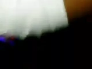Il ragazzo scopa due troie e dà loro leccare il loro sesso anale filmati punto.